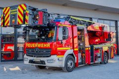 1-30_Fahrerseite_Gesamtansicht_Nah_G_offen